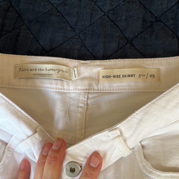 ✨HP✨Pilcro & the Letterpress, High-Rise Skinny 29, White. EUC. - Picture 5 of 9